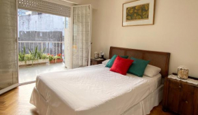 RentUp - Elegancia y comodidad en Recoleta Departamento con balcon